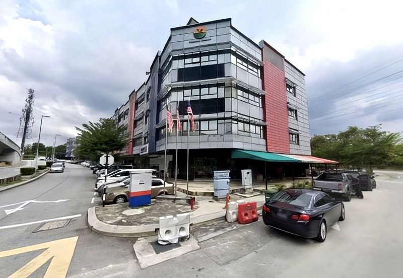 The Earth @ Bukit Jalil