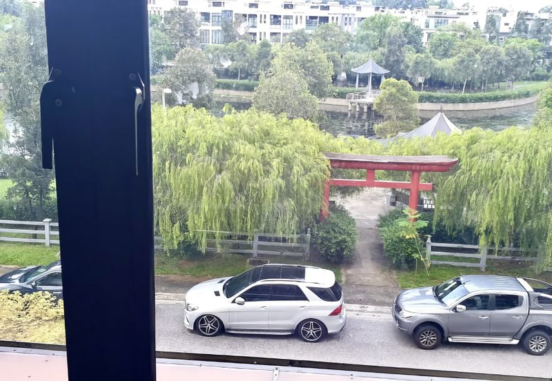 For Sale - Lake View 2.5 Storey Super Link, USJ Heights 