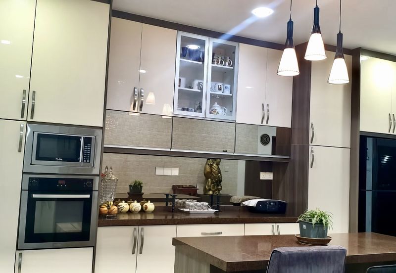 For Rent - Lake View 2.5 Storey Super Link, USJ Heights 