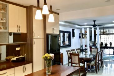 For Rent - Lake View 2.5 Storey Super Link, USJ Heights 