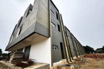 Bandar Baru Salak Tinggi