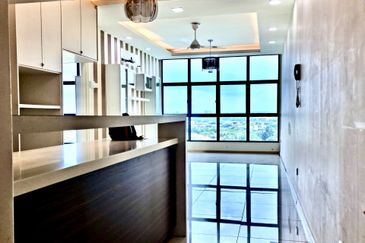 Vista Alam Serviced Apartment