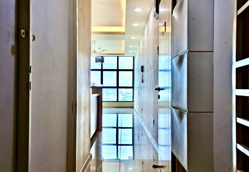 Vista Alam Serviced Apartment