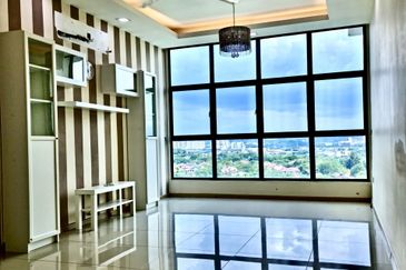 Vista Alam Serviced Apartment