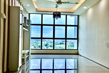 Vista Alam Serviced Apartment