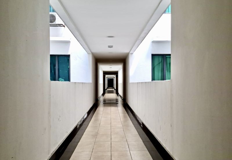 Vista Alam Serviced Apartment