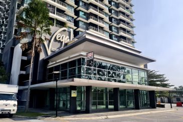 For Rent: High-Visibility 1.5-Storey Commercial Space @ Vega Residensi, Cyberjaya