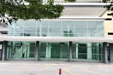 For Rent: High-Visibility 1.5-Storey Commercial Space @ Vega Residensi, Cyberjaya