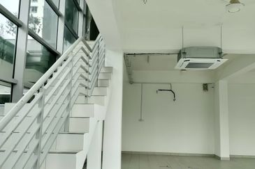 For Rent: High-Visibility 1.5-Storey Commercial Space @ Vega Residensi, Cyberjaya