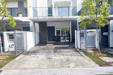 Casa Wood @ Cybersouth