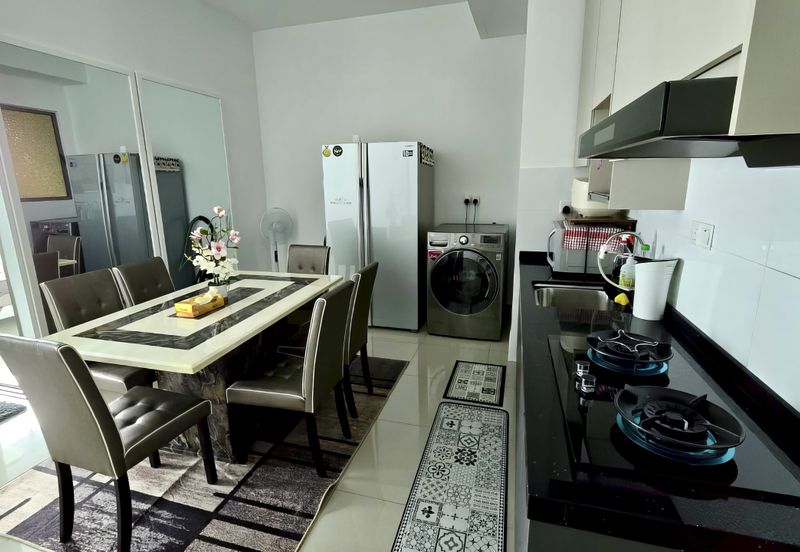 Apex Tower & Vertex Tower @ CyberSquare