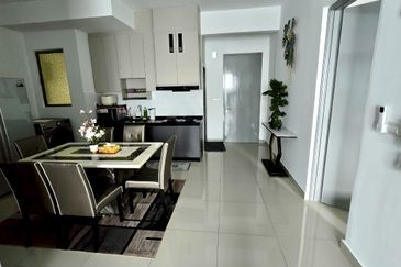 Apex Tower & Vertex Tower @ CyberSquare