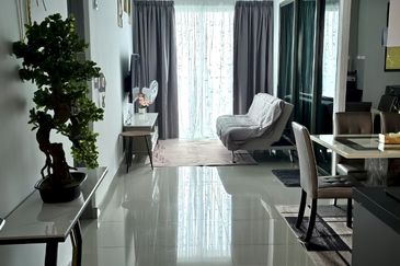 Apex Tower & Vertex Tower @ CyberSquare