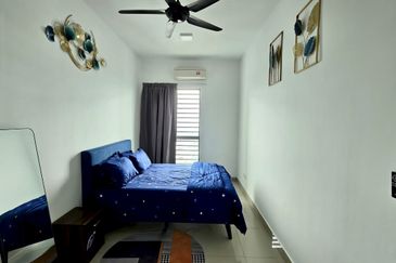 Apex Tower & Vertex Tower @ CyberSquare