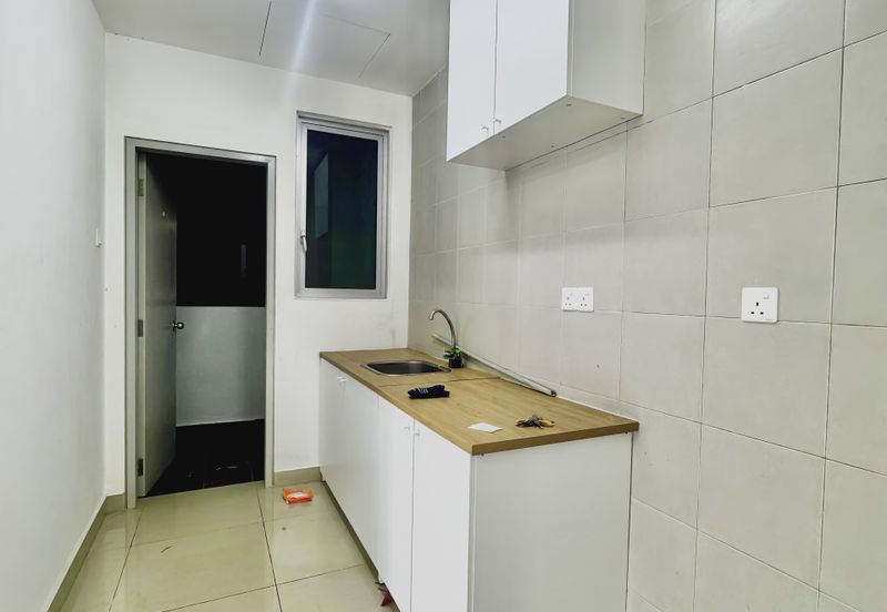 LBS Skylake Residence