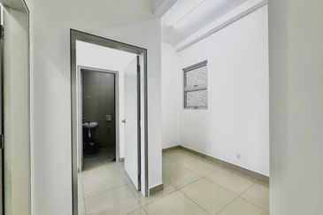 LBS Skylake Residence