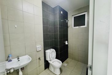 LBS Skylake Residence