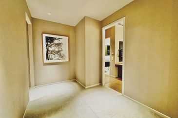 Exclusive Aetas Seputeh Luxury Condo: Freehold, Private Lift Access