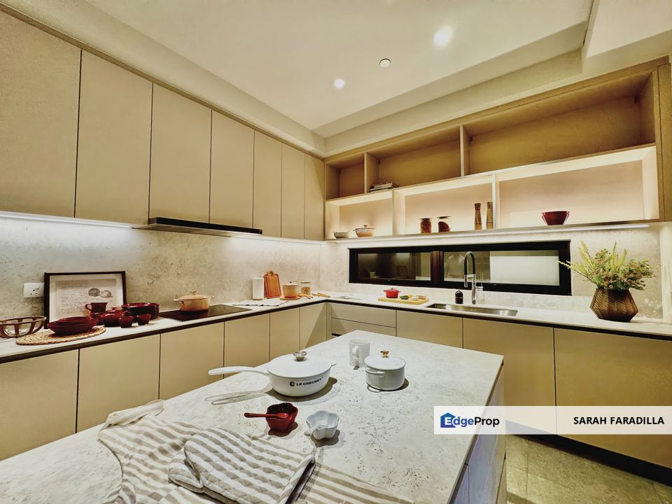 Exclusive Aetas Seputeh Luxury Condo: Freehold, Private Lift Access, Kuala Lumpur, Seputeh