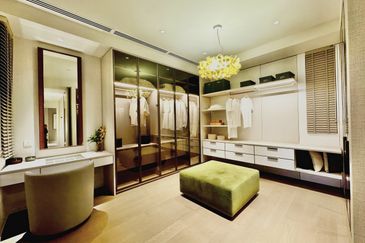 Exclusive Aetas Seputeh Luxury Condo: Freehold, Private Lift Access