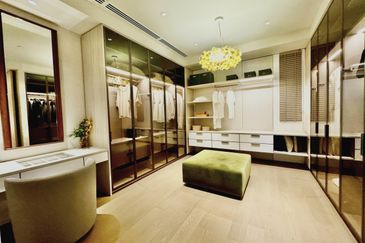 Exclusive Aetas Seputeh Luxury Condo: Freehold, Private Lift Access