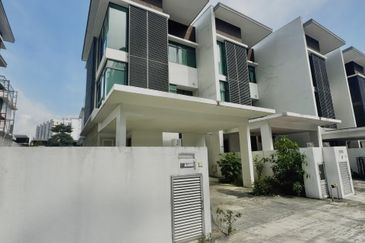 Cristal Serin Residence