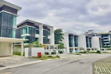 Cristal Serin Residence