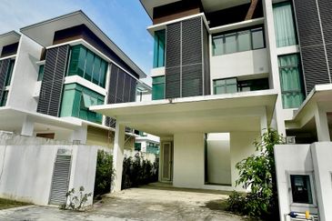 Cristal Serin Residence