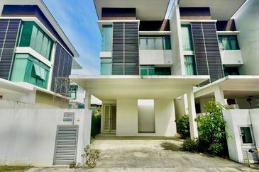 Cristal Serin Residence