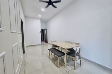 D7 Lagoon Perdana (D'Seven)