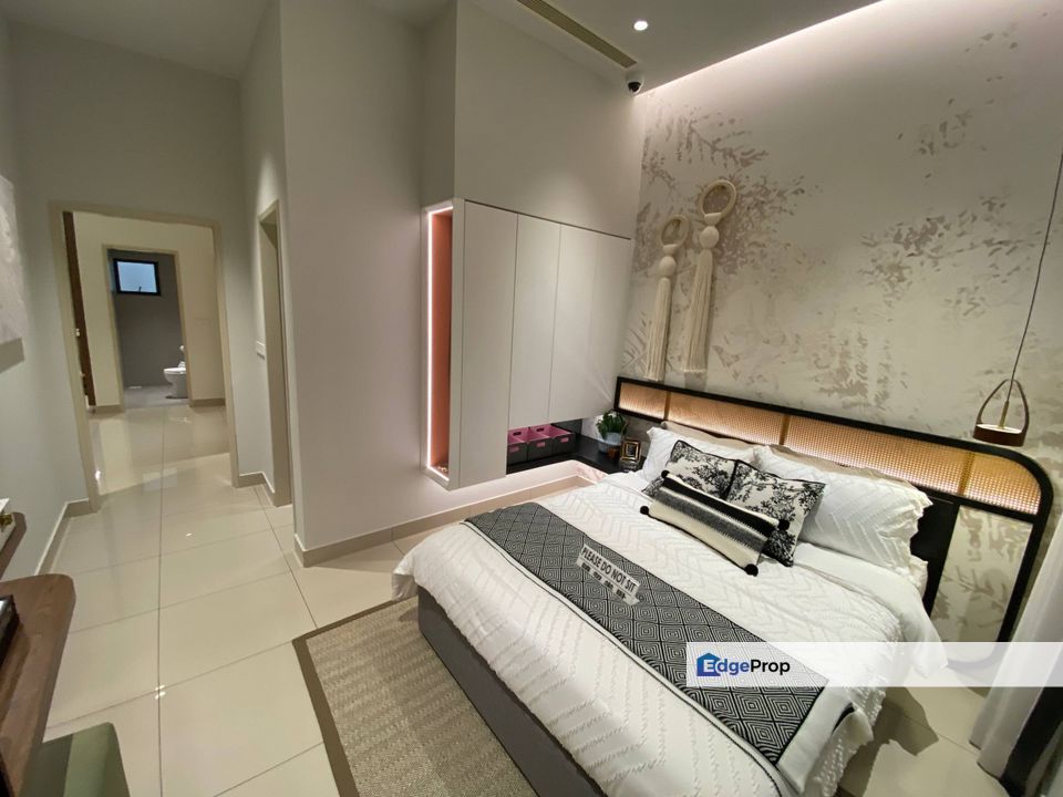 FREEHOLD. RESIDENTIAL TITLE. COMPLETED YEAR 2027, Selangor, Bangi