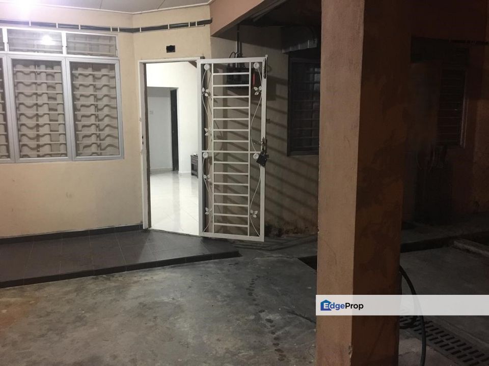 Open Facing, Cheaper Unit, Renovated Double Storey Bandar Saujana Putra, Selangor, Kuala Langat