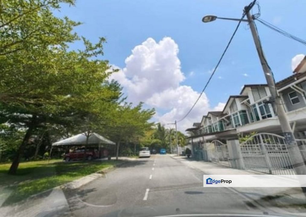 Facing Open, Well Maintained Unit Seksyen 4, Bandar Baru Bangi, Selangor, Bangi