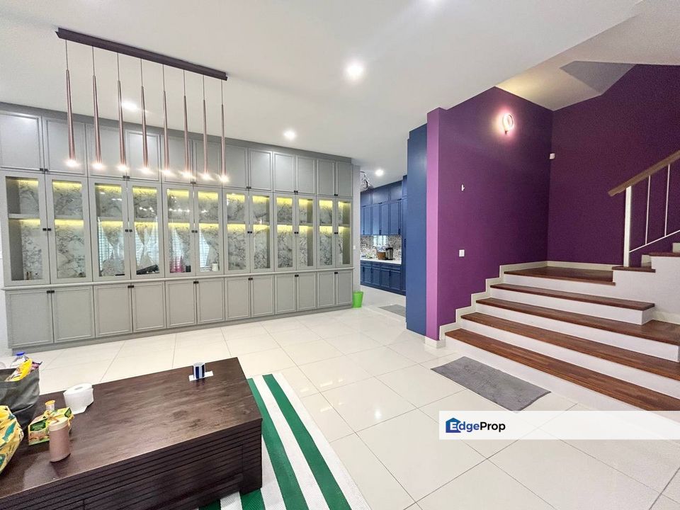 3 Storey Semi-D Villa 1080 Residence, Puncak Saujana Kajang, Selangor, Kajang