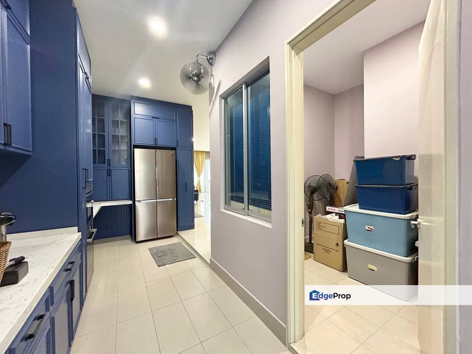 3 Storey Semi-D Villa 1080 Residence, Puncak Saujana Kajang, Selangor, Kajang