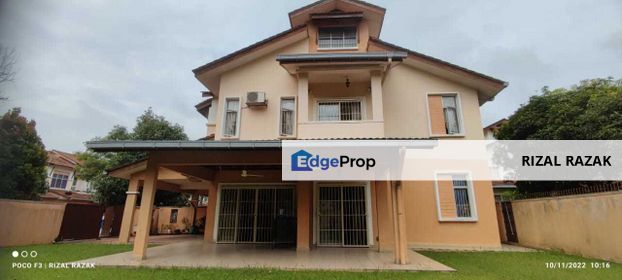 Two Storey Corner Lot Terrace House with Huge Land, Selangor, Shah Alam