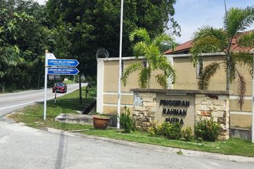 Bungalow Pinggiran Rahman Putra,Sg. Buloh