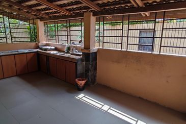 Bungalow Pinggiran Rahman Putra,Sg. Buloh