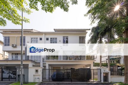 Semi-D End-Lot 2.5 Tingkat Menghadap Taman – Saujana Villa, Kajang, Selangor, Kajang