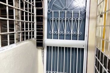 Pangsapuri Seri Dahlia