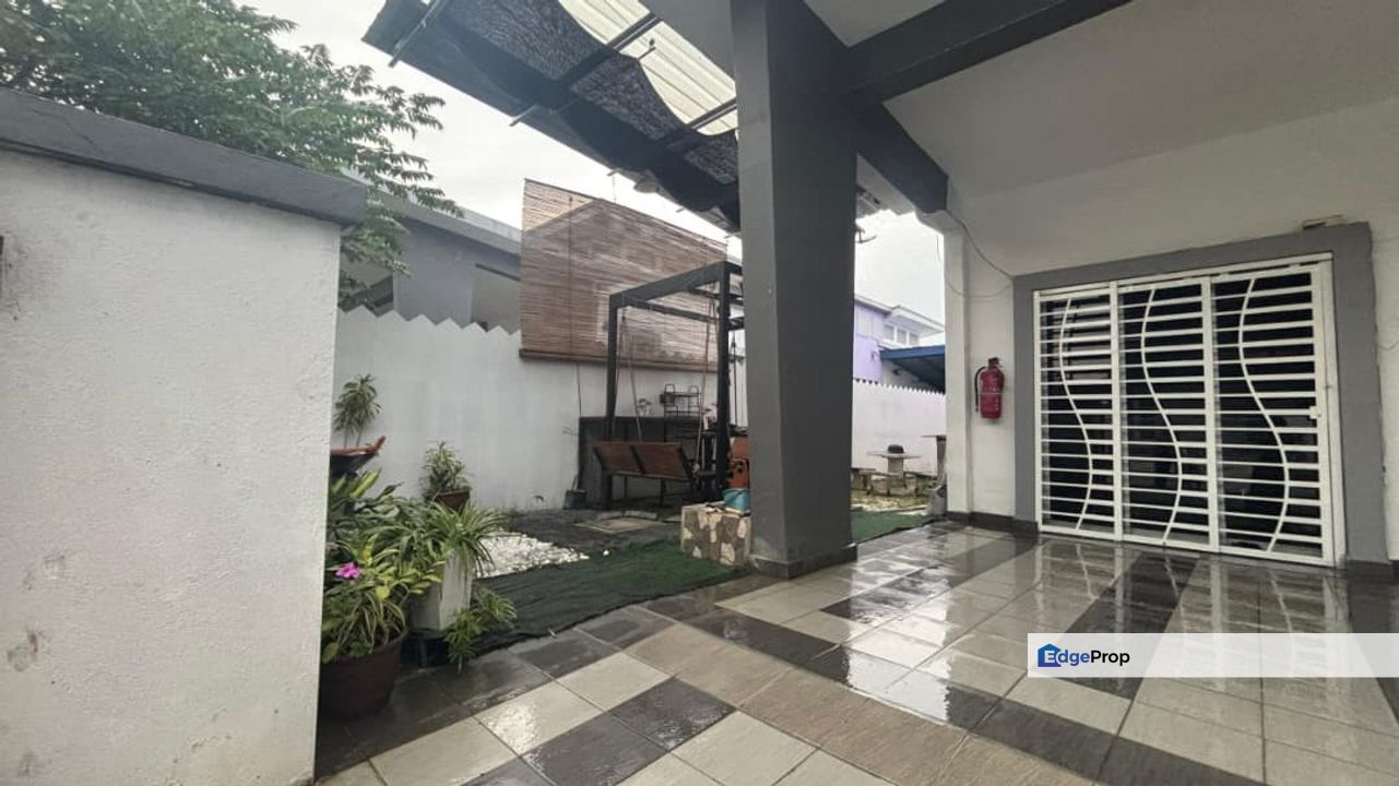 Semi-D for Sale @ Taman Srikandi, Telok Panglima Garang

, Selangor, Telok Panglima Garang