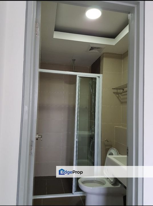 FOR SALE: CONDOMINIUM @ JALAN TERATAI, PJU 6A, KAYU ARA
​STRATEGIC INVESTMENT OR OWN STAY IN PETALING JAYA, Selangor, Kayu Ara