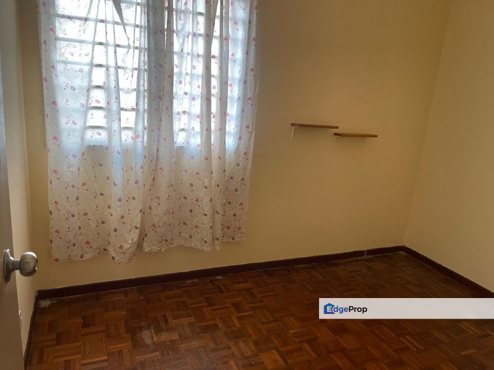 Tiara, Selangor, Ampang