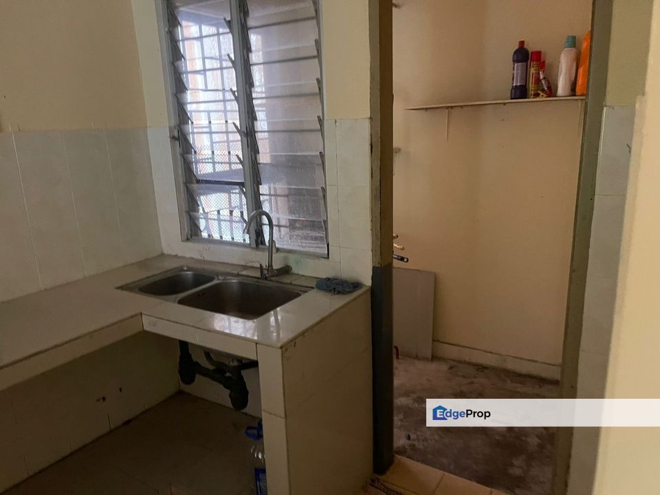 Tiara, Selangor, Ampang