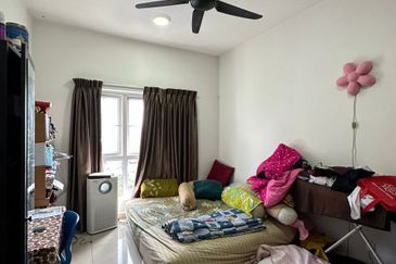 Seasons Luxury Apartments @ Amara Larkin