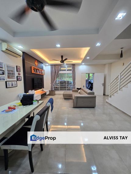  Taman Nusa Sentral  / Double Storey / 4 Bedroom / Unblock View , Johor, Nusajaya