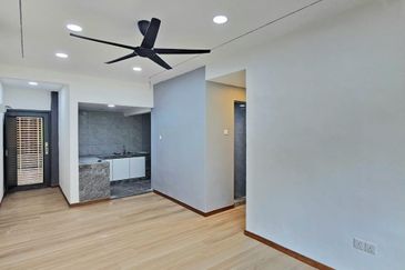 Taman Flora Heights Flat