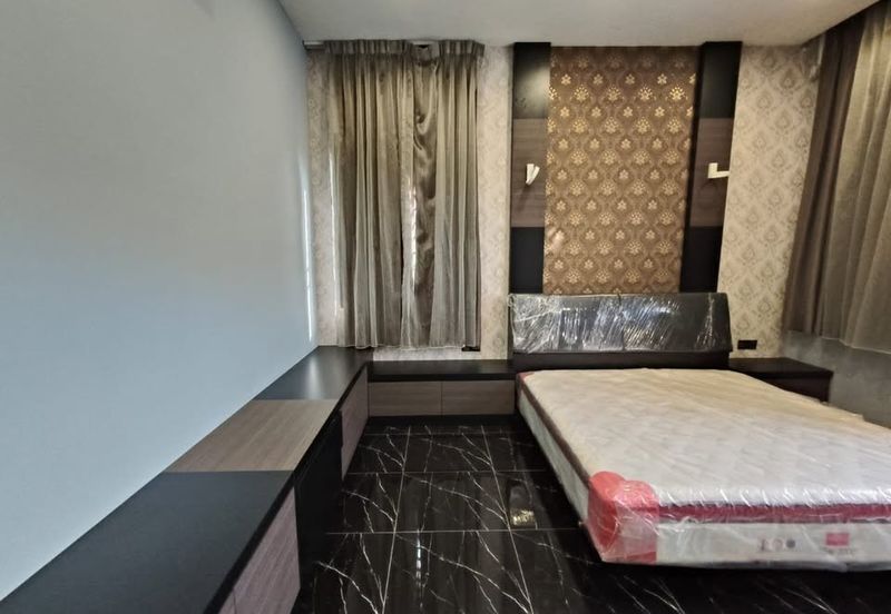 The Country Residency, Seri Alam /  Jalan Rimba X , Bandar Seri Alam  /  Double Storey Bungalow House 