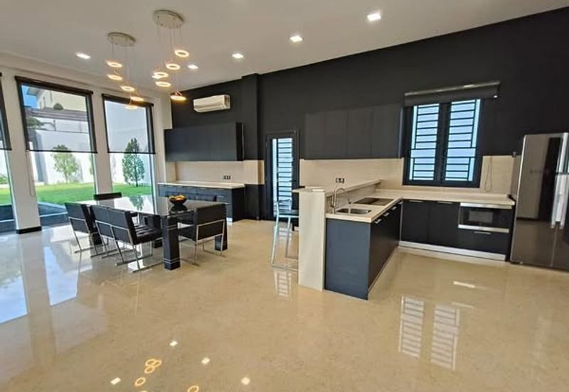 The Country Residency, Seri Alam /  Jalan Rimba X , Bandar Seri Alam  /  Double Storey Bungalow House 