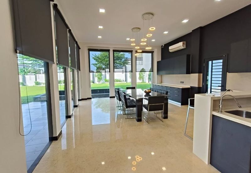 The Country Residency, Seri Alam /  Jalan Rimba X , Bandar Seri Alam  /  Double Storey Bungalow House 